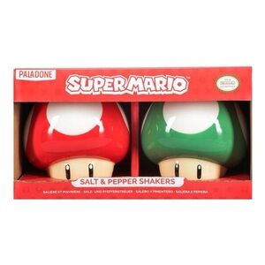 NIB Super Mario Mushroom Salt and Pepper Shaker Set